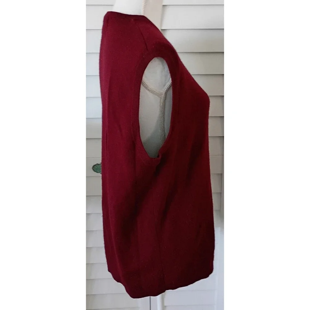 Tommy Hilfiger men's Merino Wool V-Neck‎ Sleeveless Burgundy Vest L
